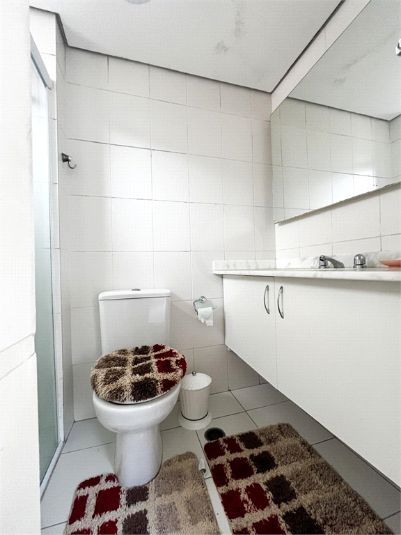 APARTAMENTO em CASA VERDE