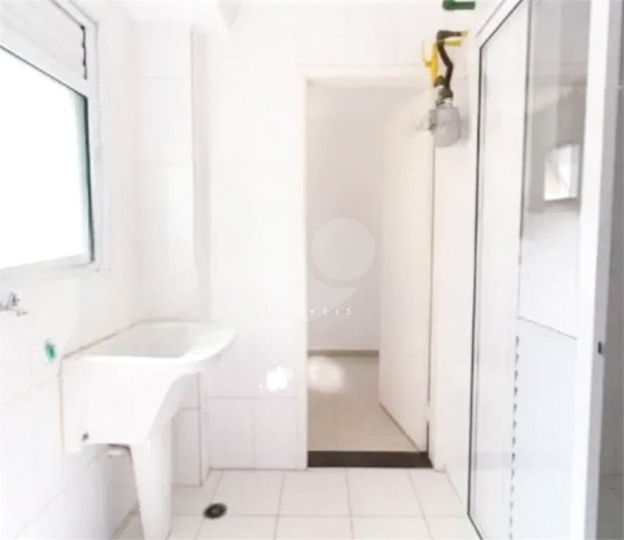 APARTAMENTO em CASA VERDE