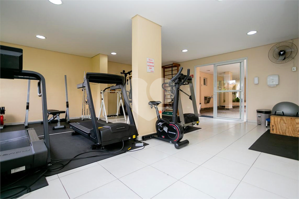 APARTAMENTO em CASA VERDE