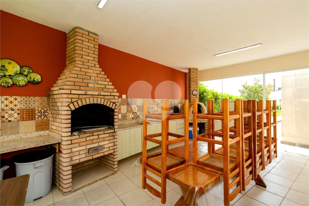 APARTAMENTO em CASA VERDE