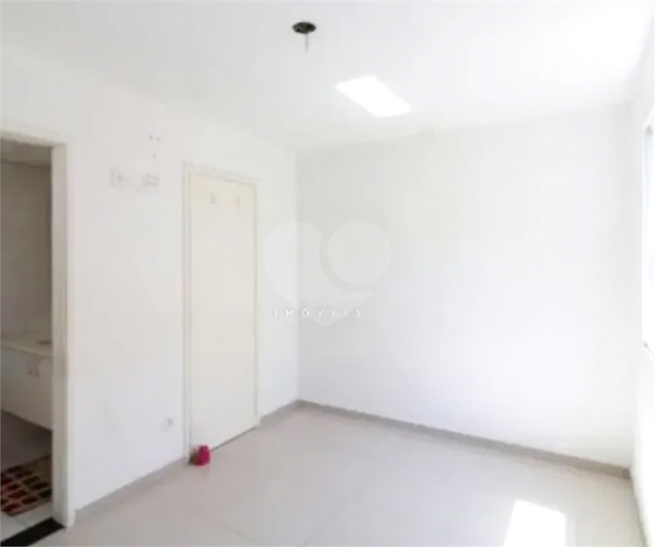 APARTAMENTO em CASA VERDE