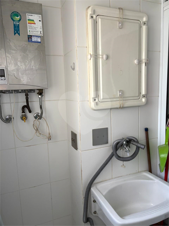 Apartamento à venda com varanda e churrasqueira no Jaguaré