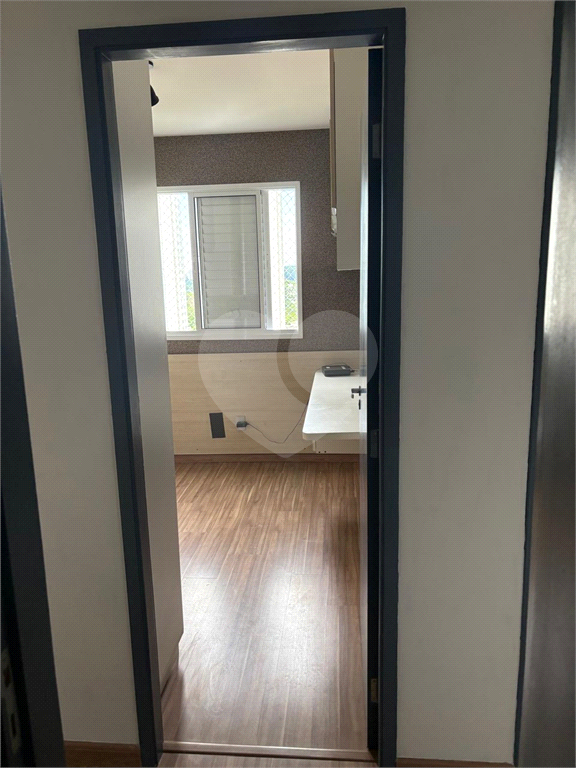 Apartamento à venda com varanda e churrasqueira no Jaguaré