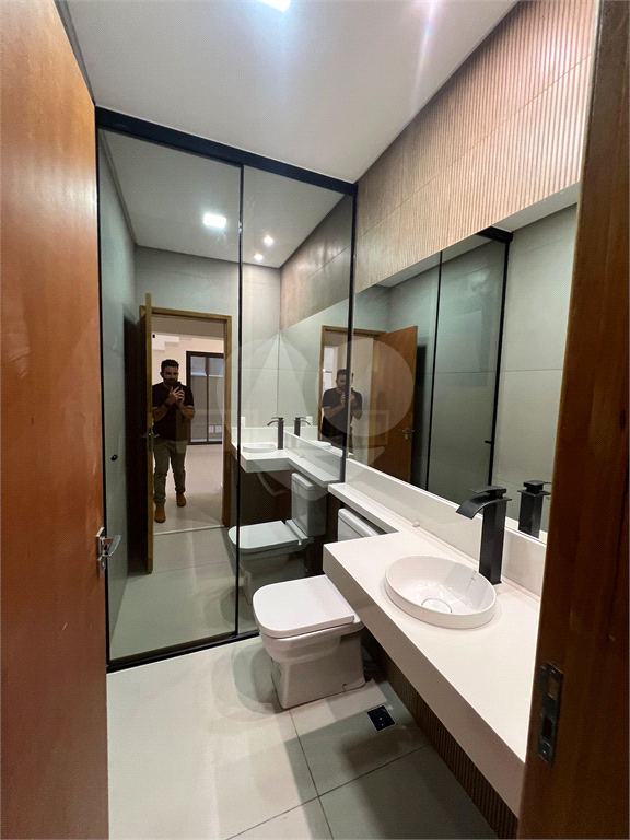 Casa em condomínio no Tremembé com 250 m² | 4 suítes | Piscina | 4 vagas | Alto padrão