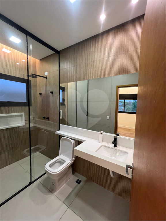 Casa em condomínio no Tremembé com 250 m² | 4 suítes | Piscina | 4 vagas | Alto padrão