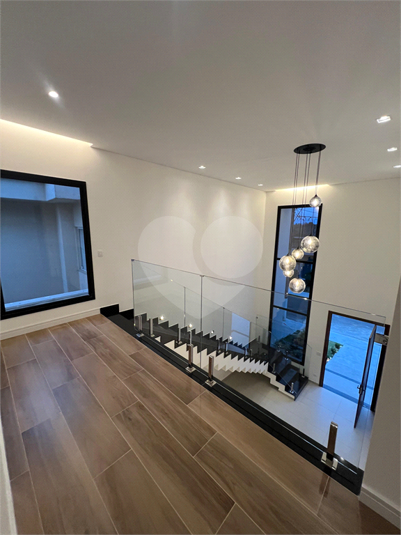 Casa em condomínio no Tremembé com 250 m² | 4 suítes | Piscina | 4 vagas | Alto padrão