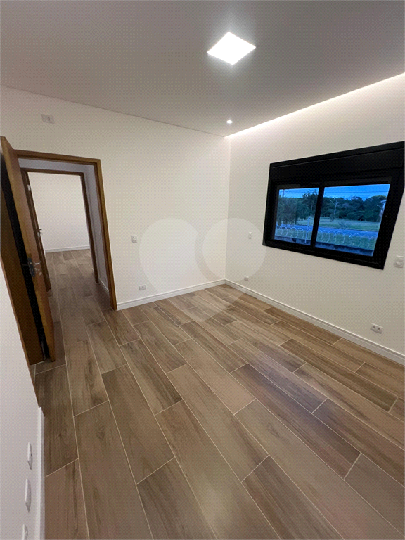 Casa em condomínio no Tremembé com 250 m² | 4 suítes | Piscina | 4 vagas | Alto padrão