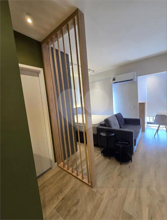 Apartamento Studio à venda no Condomínio Wire Capote Valente em Pinheiros, a 700m do Metrô Sumaré
