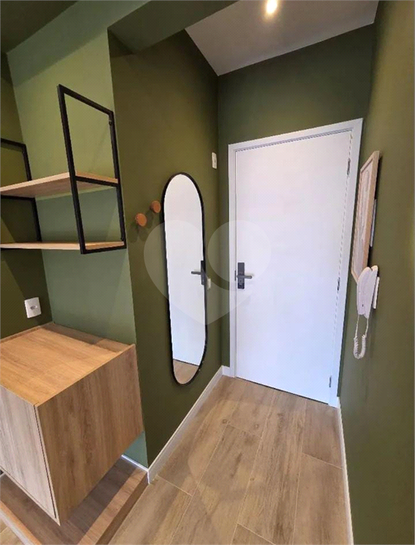 Apartamento Studio à venda no Condomínio Wire Capote Valente em Pinheiros, a 700m do Metrô Sumaré