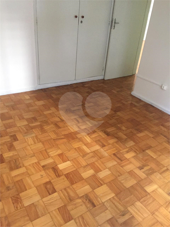 APARTAMENTO 2 QUARTOS 1 VAGA  LOCAÇÃO NO PARAÍSO ALUGAR