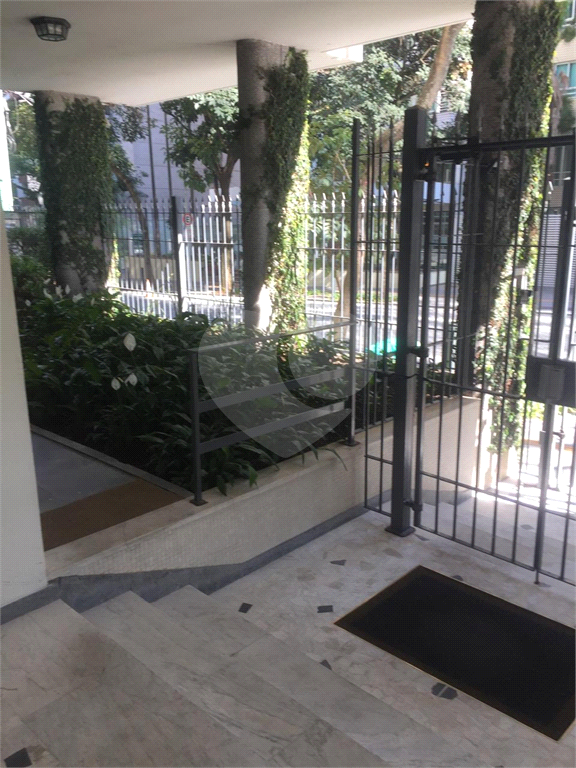 APARTAMENTO 2 QUARTOS 1 VAGA  LOCAÇÃO NO PARAÍSO ALUGAR