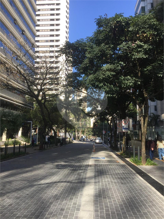 APARTAMENTO 2 QUARTOS 1 VAGA  LOCAÇÃO NO PARAÍSO ALUGAR