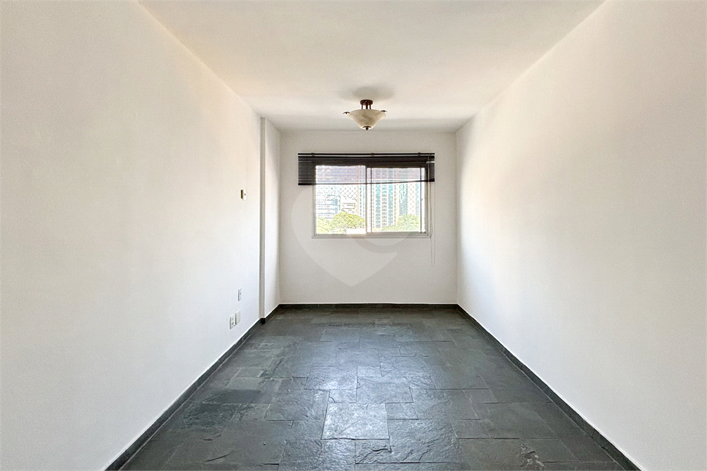 APARTAMENTO em VILA NOVA CONCEIÇÃO