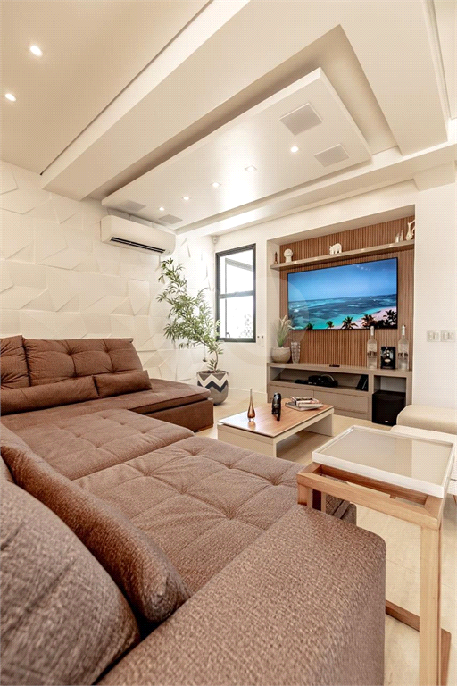 Casa de Alto Padrão à Venda no Condomínio Shambala III em Atibaia – 4 Suítes, Porteira Fechada e Lazer Completo