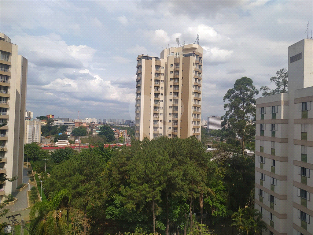 Apartamento de 02 dormitorios 2 vagas com80 m²– Excelente localização em frente ao Shopping Tietê Plaza