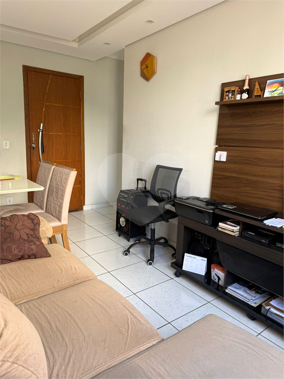 Apartamento com 2 dormitórios, 1 vaga e áreas de lazer em São Mateus