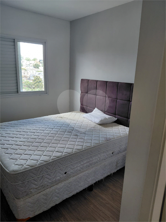 Apartamento à Venda 76m² - 2 Dormitórios - 1 Vaga - Porteira Fechada - Alphaville - SP