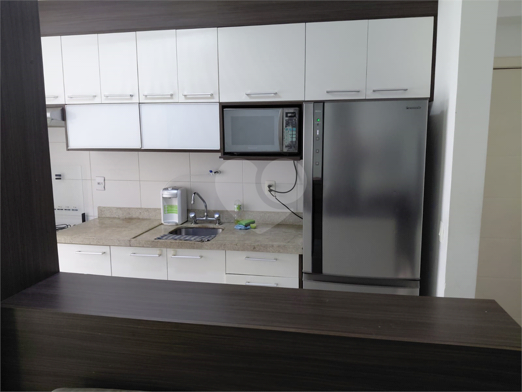 Apartamento à Venda 76m² - 2 Dormitórios - 1 Vaga - Porteira Fechada - Alphaville - SP