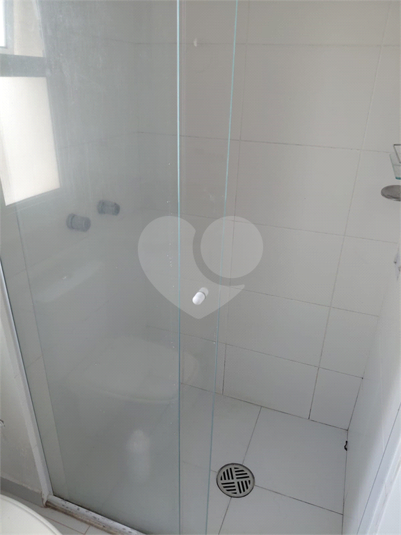 Apartamento à Venda 76m² - 2 Dormitórios - 1 Vaga - Porteira Fechada - Alphaville - SP