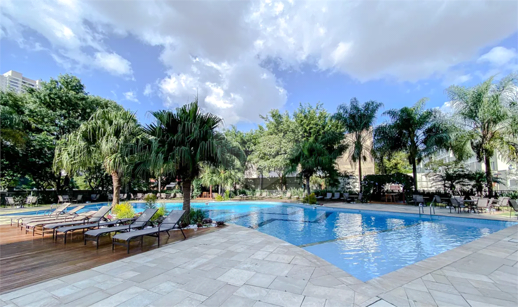 Apartamento para locação na Móoca com 3 suítes 