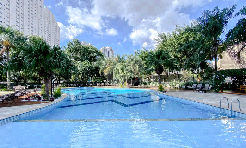 Apartamento para locação na Móoca com 3 suítes 