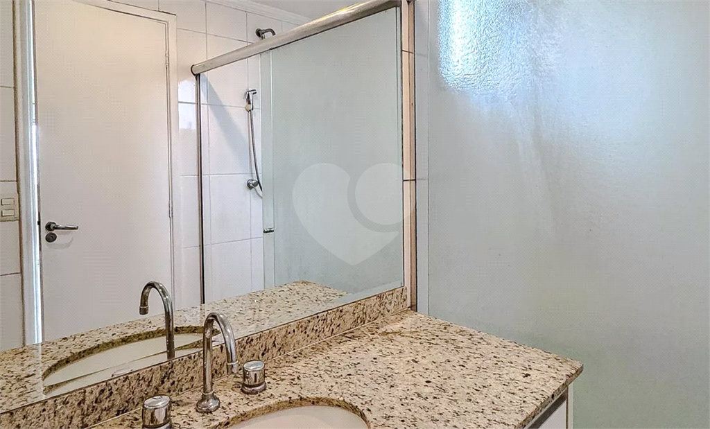 Apartamento para locação na Móoca com 3 suítes 