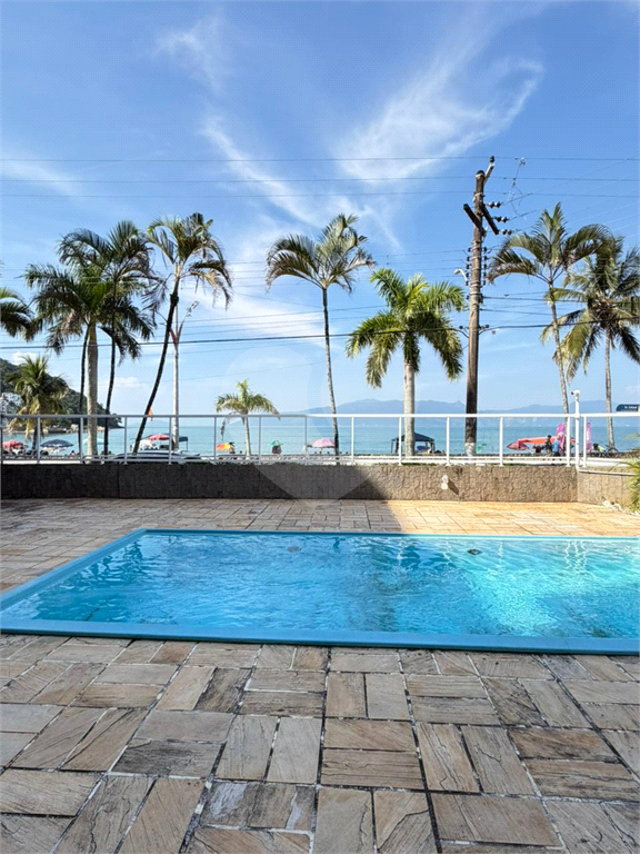 Cobertura exclusiva com vista para o mar na Martim de Sá – Caraguatatuba