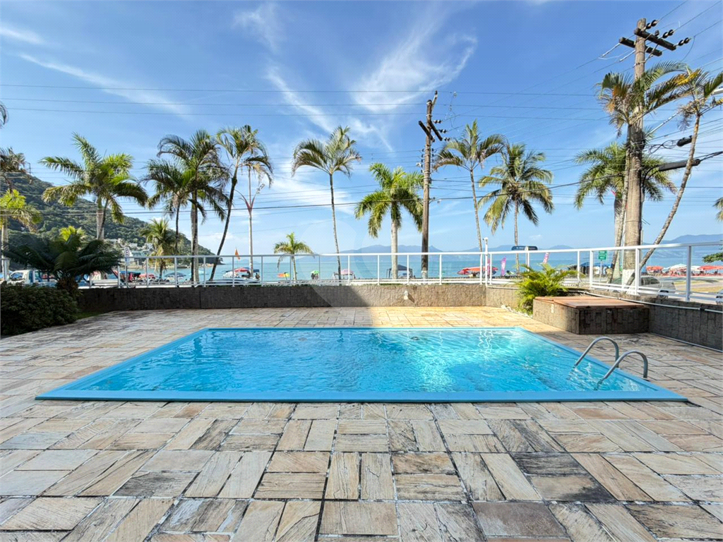 Cobertura exclusiva com vista para o mar na Martim de Sá – Caraguatatuba