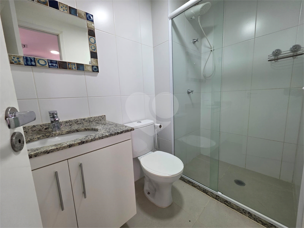 APARTAMENTO em PINHEIROS