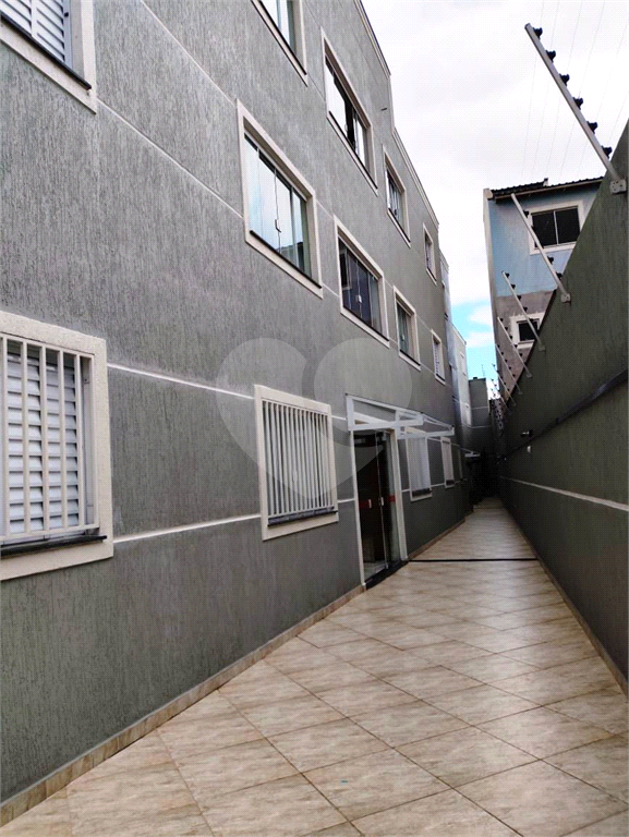 Apartamento térreo em Condomínio Fechado – Próximo ao Metrô Parada Inglesa | 2 Dormitórios | Quintal | 1 Vaga