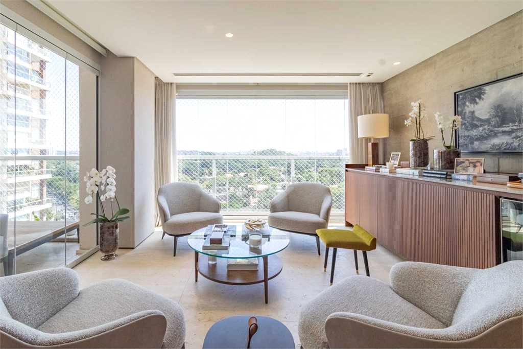 Ícone de Elegância no Alto de Pinheiros
