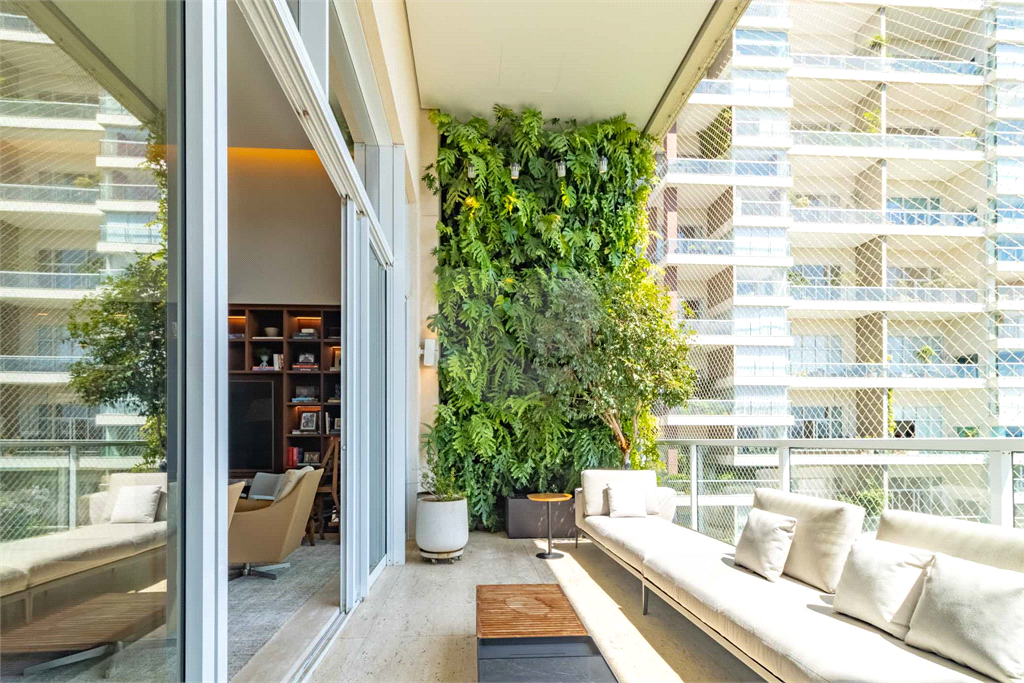 Ícone de Elegância no Alto de Pinheiros