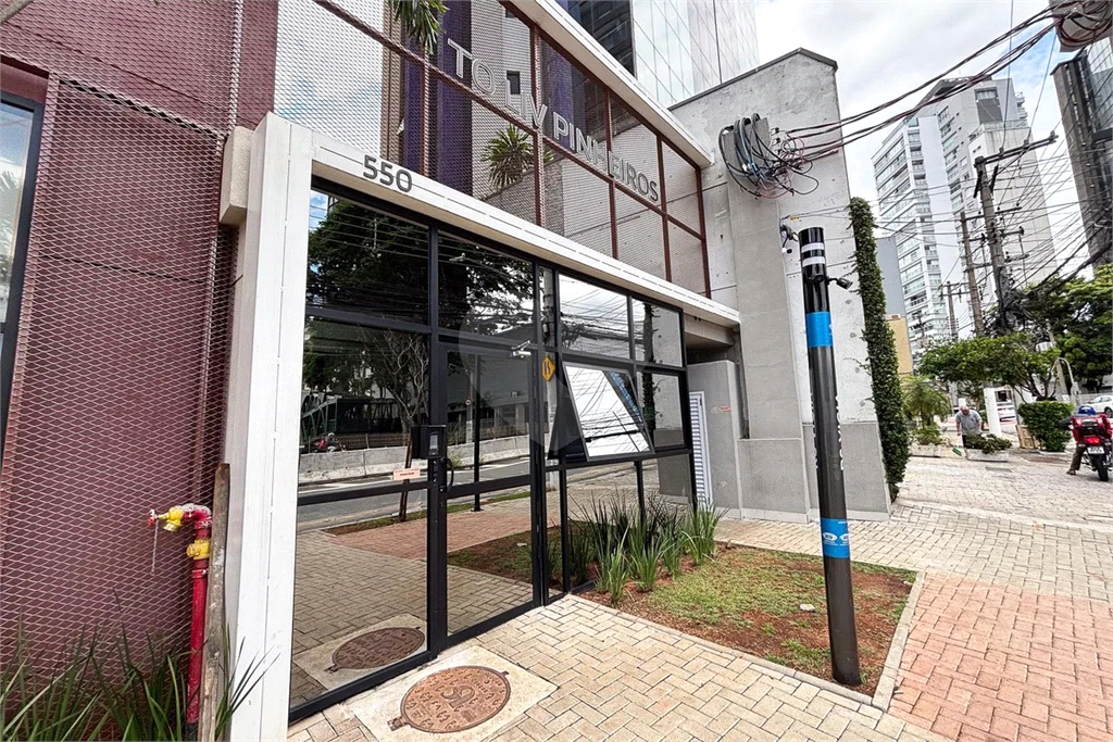 Studio a Venda/Locação Pinheiros-SP