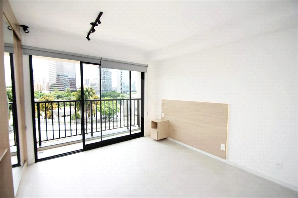 Studio a Venda/Locação Pinheiros-SP