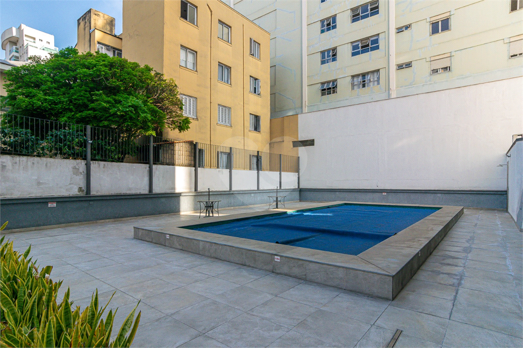 Imóvel de 123m² com sala de estar amplo 3 dormitórios, sendo 1 suíte, 2 vagas fixas de garagem Perdizes