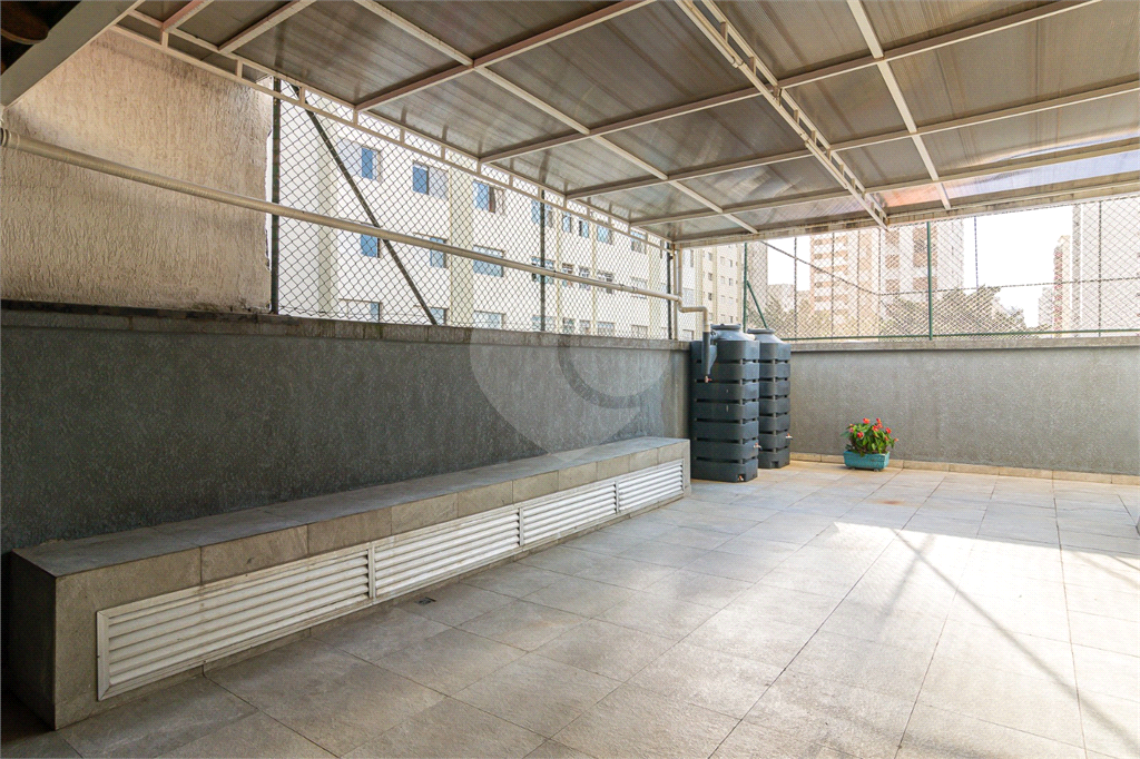 Imóvel de 123m² com sala de estar amplo 3 dormitórios, sendo 1 suíte, 2 vagas fixas de garagem Perdizes