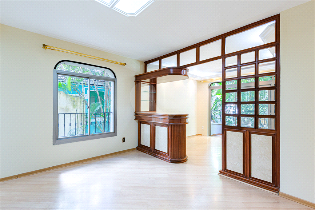 Apartamento 110m2 para Venda ou Locação em Higienópolis