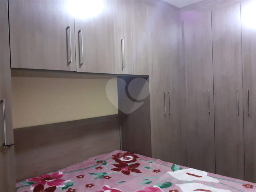 APARTAMENTO em SANTANA