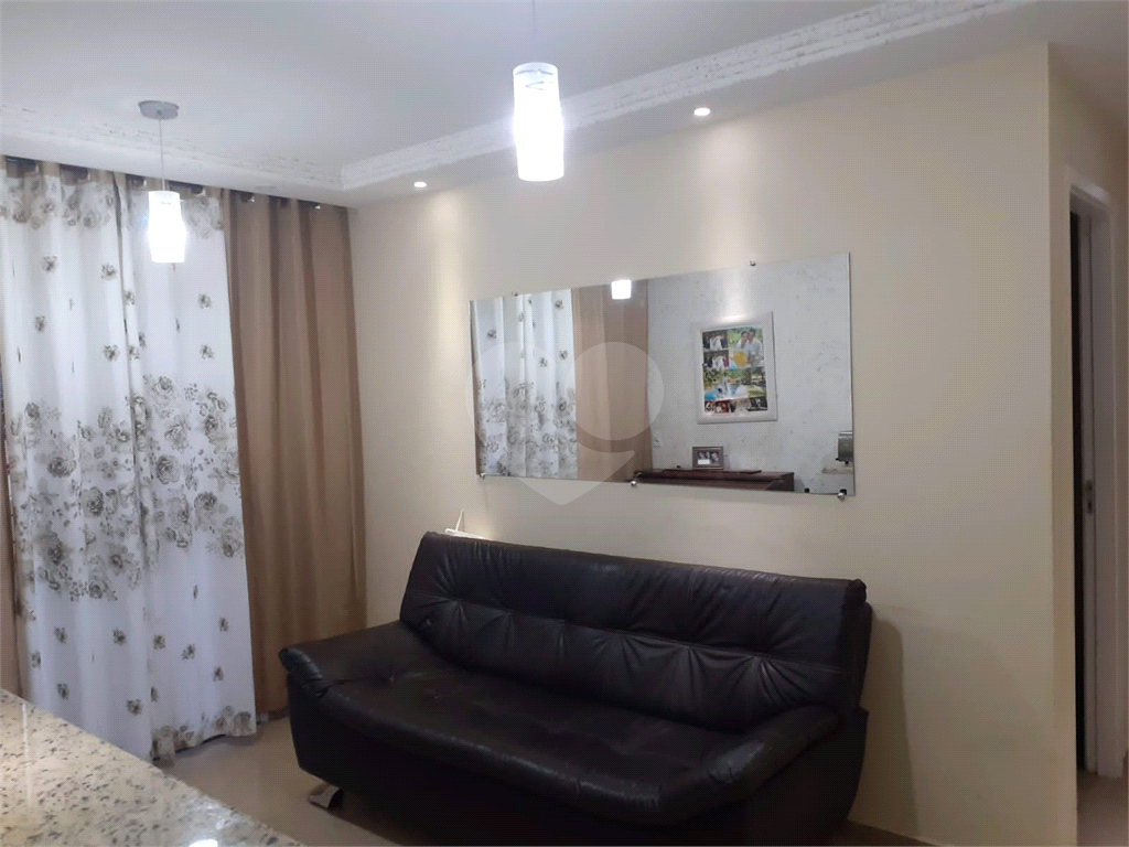 APARTAMENTO em SANTANA