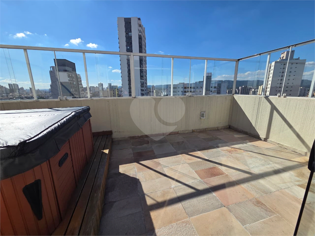 APARTAMENTO em TUCURUVI