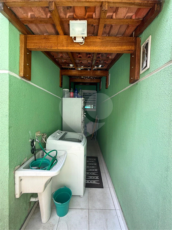 SOBRADO VILA CONSTANÇA  3 SUÍTES 2 VAGAS PISCINA ÁREA GOURMET REPLETO DE ARMÁRIOS