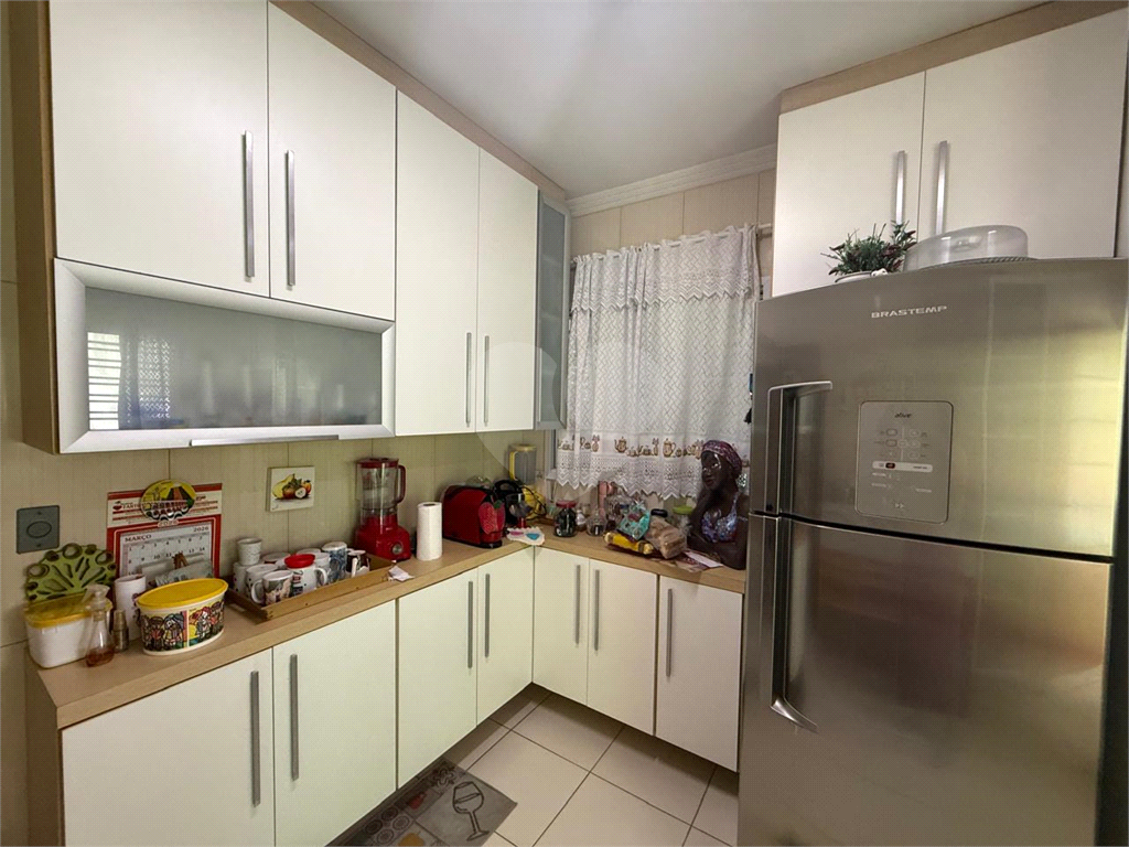 SOBRADO VILA CONSTANÇA  3 SUÍTES 2 VAGAS PISCINA ÁREA GOURMET REPLETO DE ARMÁRIOS