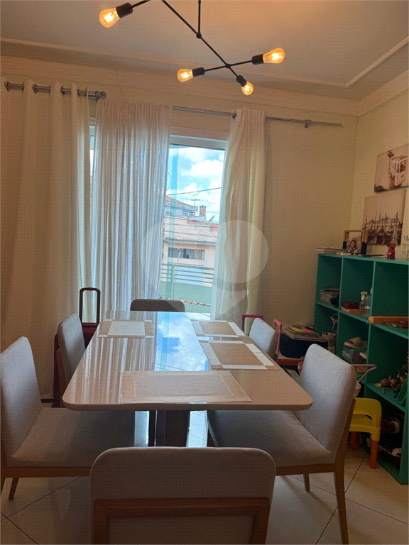 SOBRADO VILA CONSTANÇA  3 SUÍTES 2 VAGAS PISCINA ÁREA GOURMET REPLETO DE ARMÁRIOS