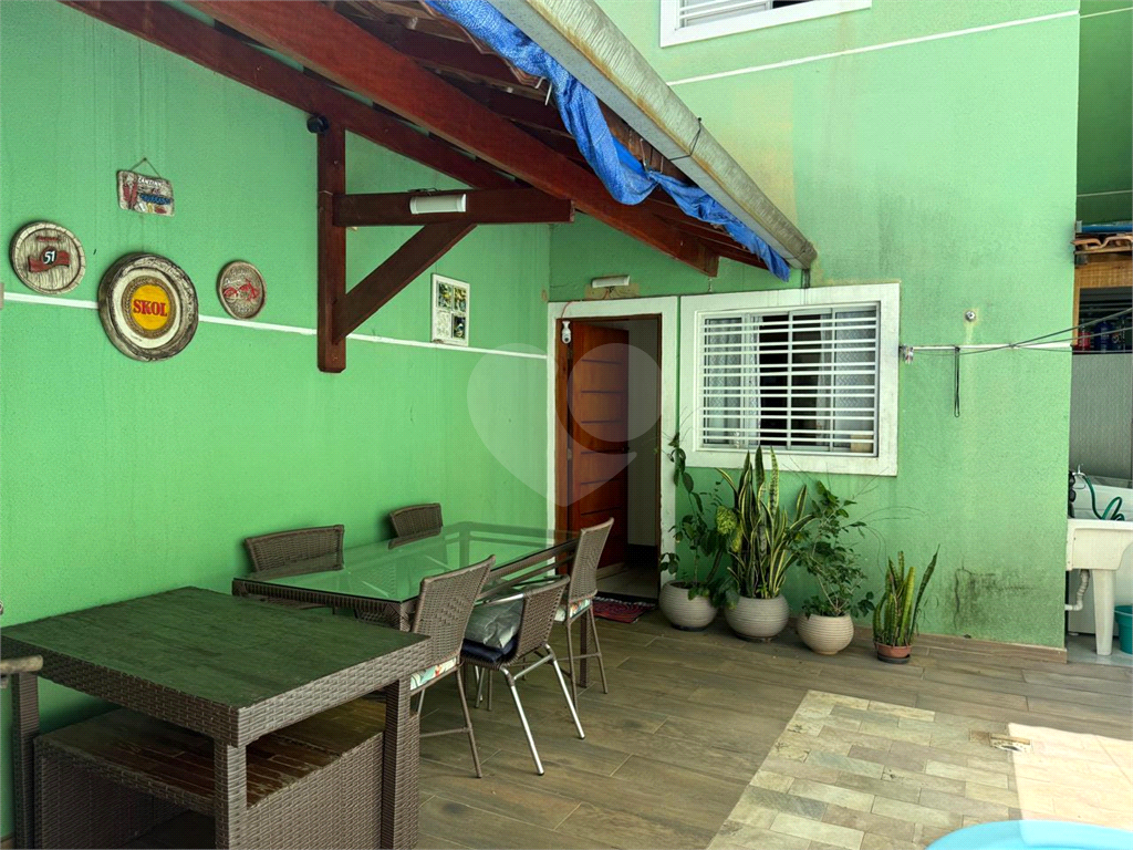 SOBRADO VILA CONSTANÇA  3 SUÍTES 2 VAGAS PISCINA ÁREA GOURMET REPLETO DE ARMÁRIOS