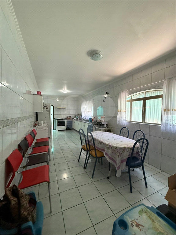 SOBRADO AO LADO BERGAMINI 3 QUARTOS 1 SUÍTE DUAS VAGAS, EDICULA COM BANHEIRO