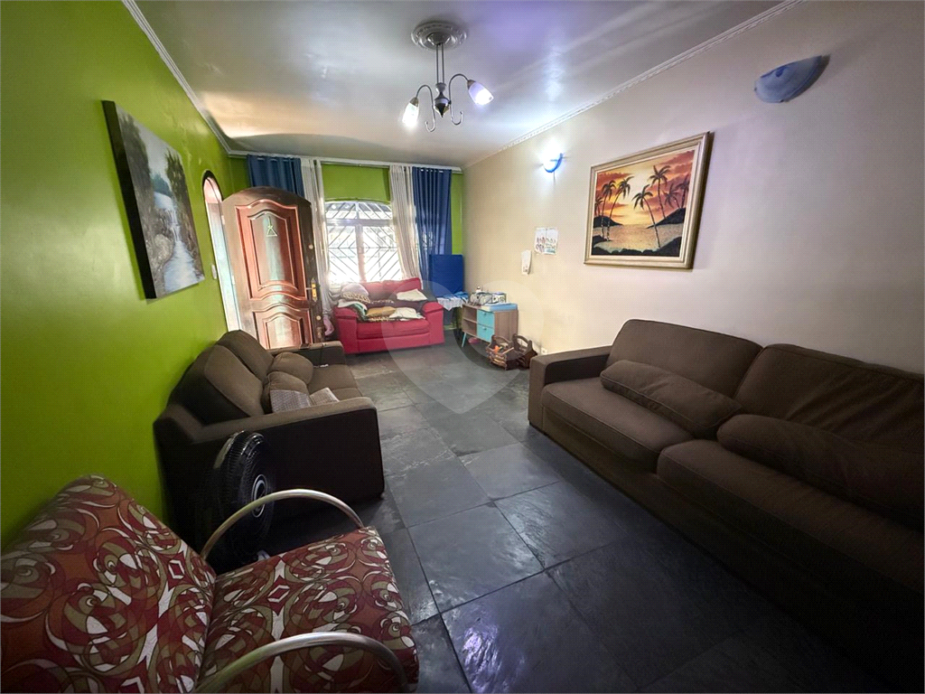 SOBRADO AO LADO BERGAMINI 3 QUARTOS 1 SUÍTE DUAS VAGAS, EDICULA COM BANHEIRO