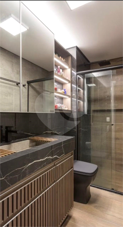 42m² com 1 vaga de garagem