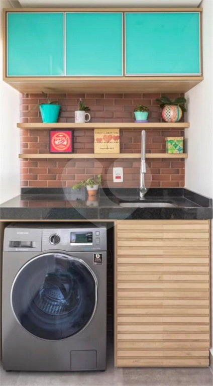 42m² com 1 vaga de garagem