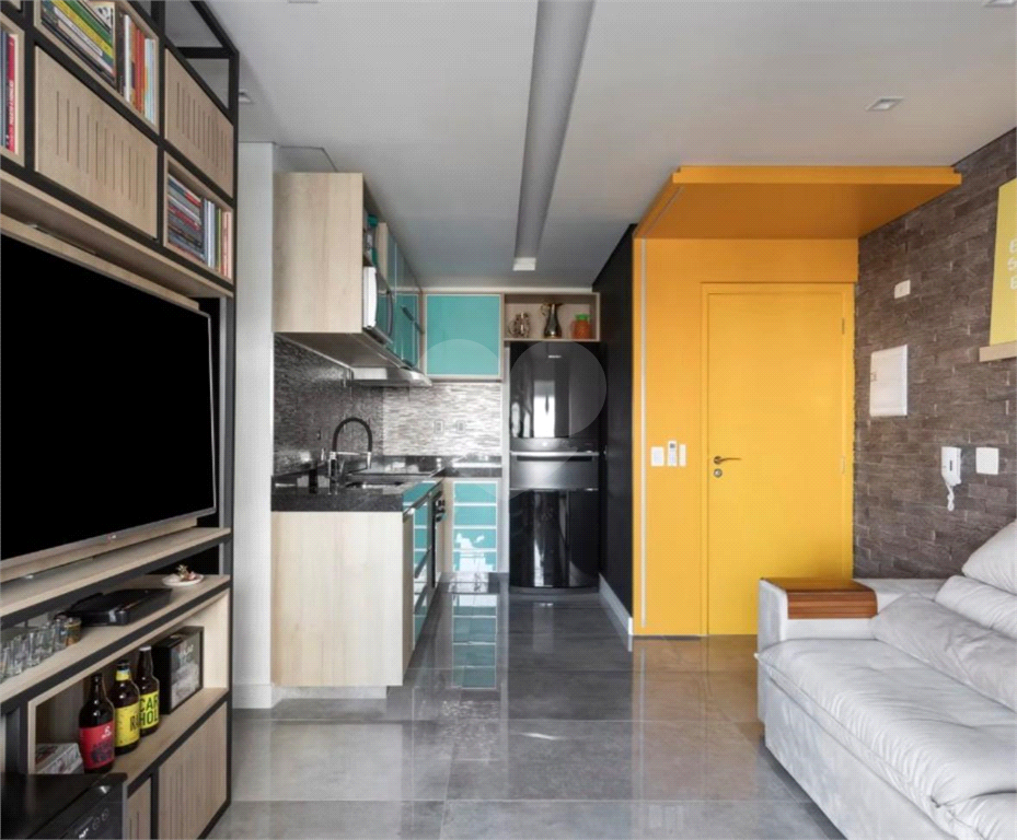 42m² com 1 vaga de garagem