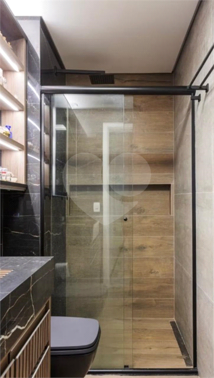 42m² com 1 vaga de garagem